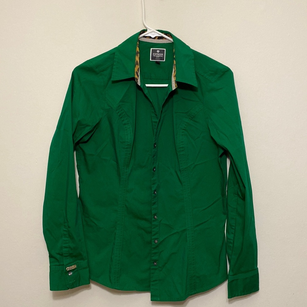 Green Express Shirt women’s